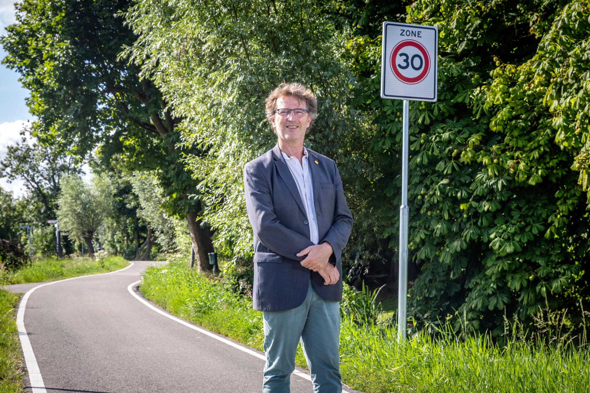 Wethouder Frans Hamerslag op de Groeneweg