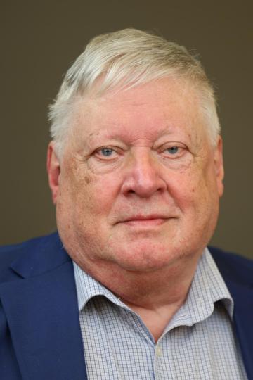 Portret Theo Schoenmakers